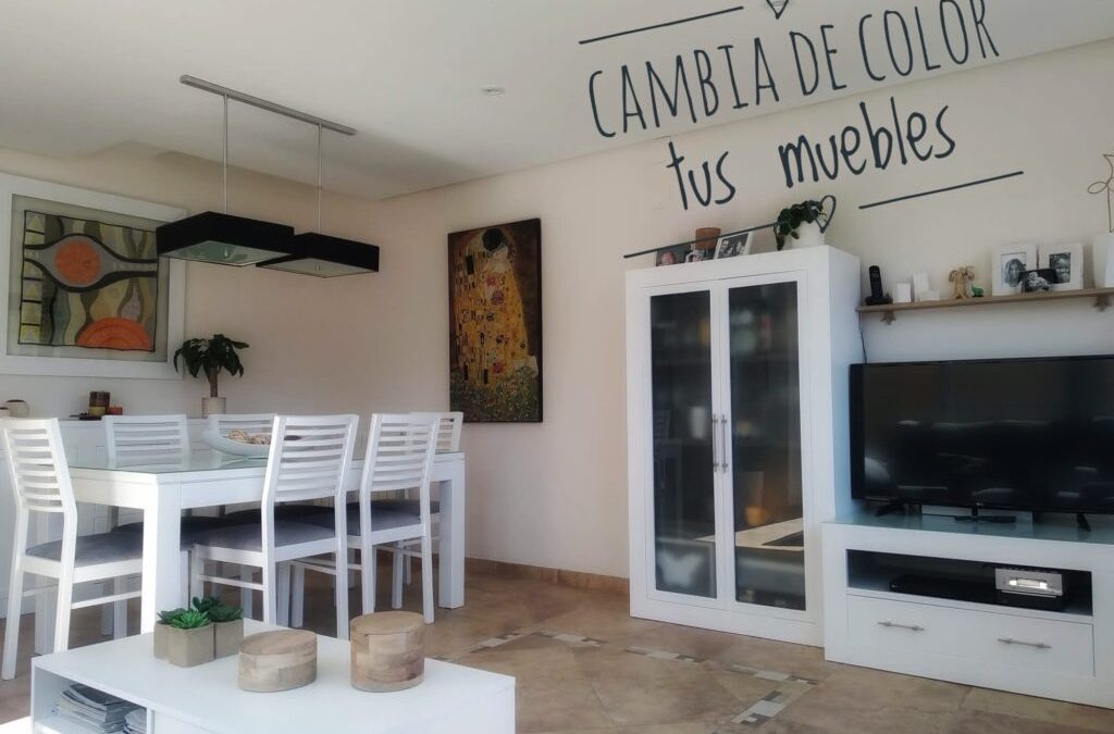 CAMBIA EL COLOR DE TUS MUEBLES