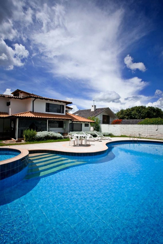 PRODUCTOS PARA EL MANTENIMIENTO DE PISCINAS